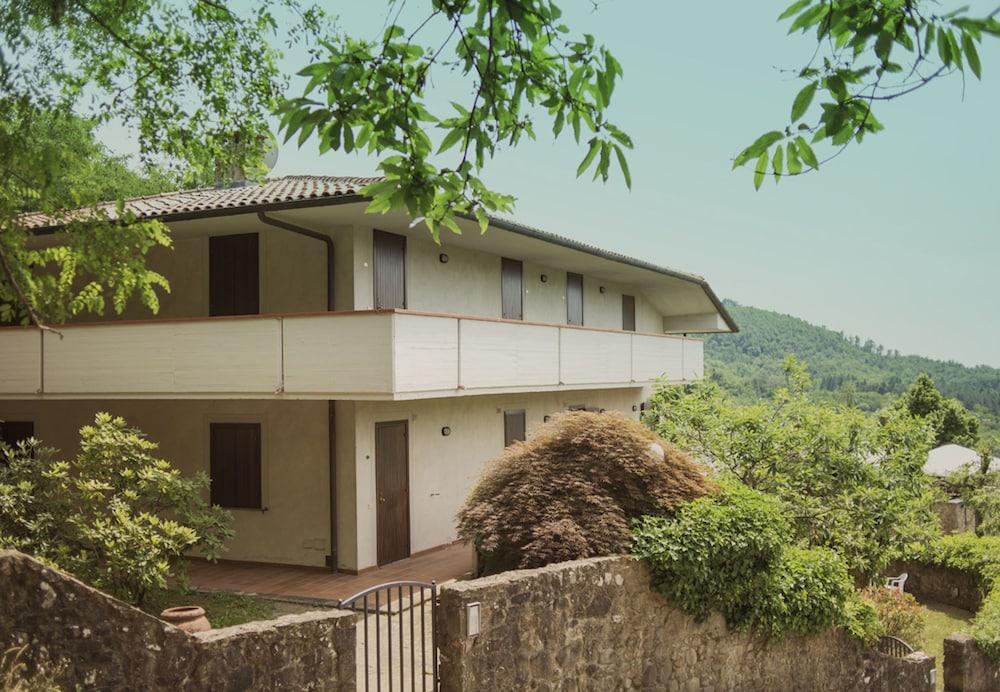 Residence Il Castagno Пистоя Екстериор снимка