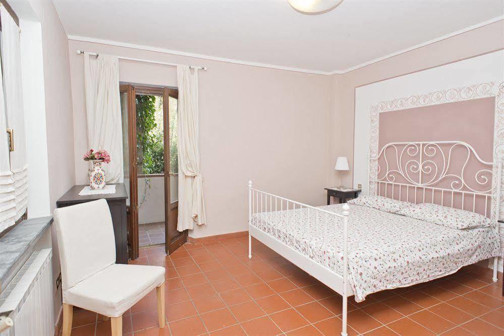 Residence Il Castagno Пистоя Екстериор снимка