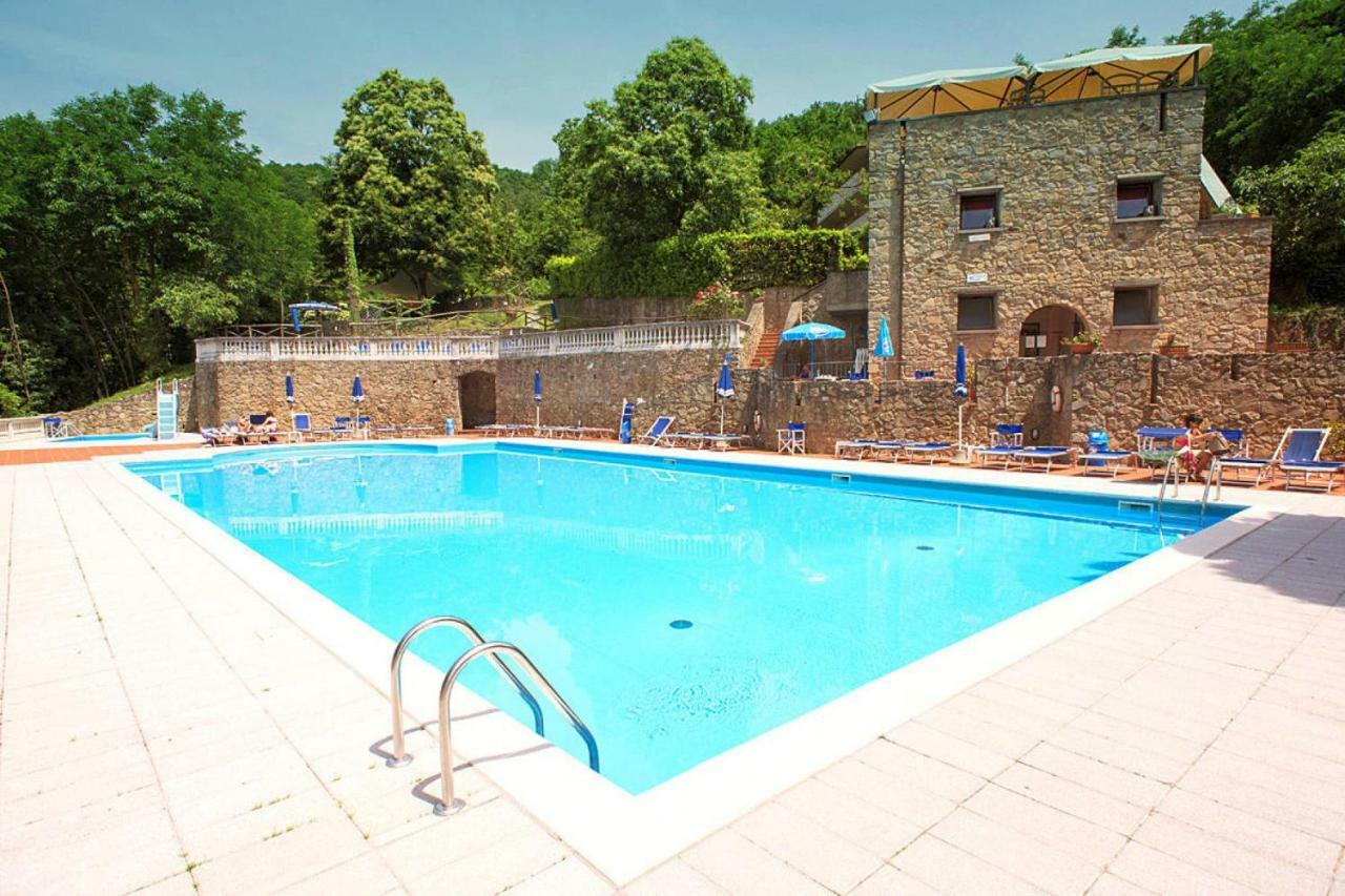 Residence Il Castagno Пистоя Екстериор снимка